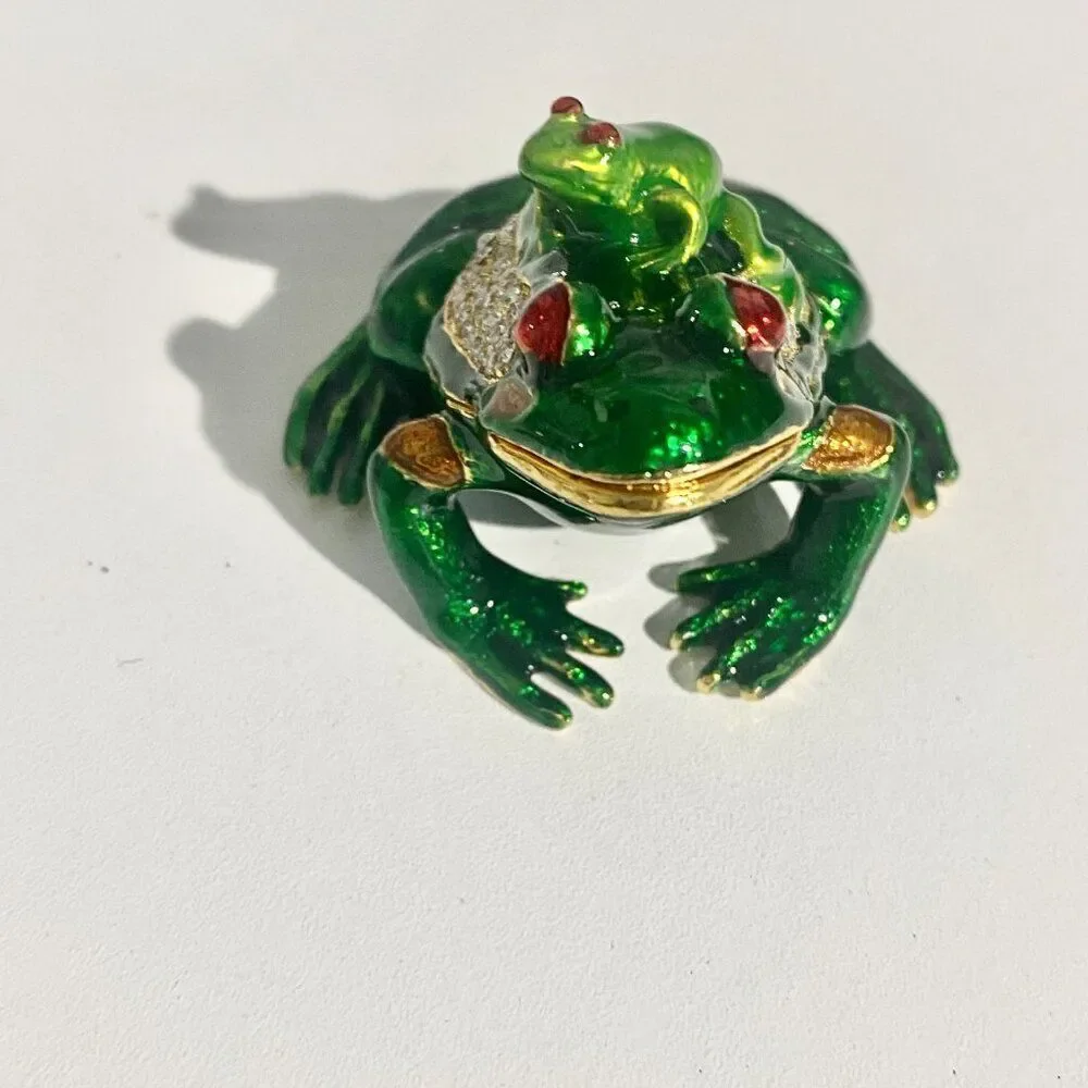 Green Frog Trinket Box